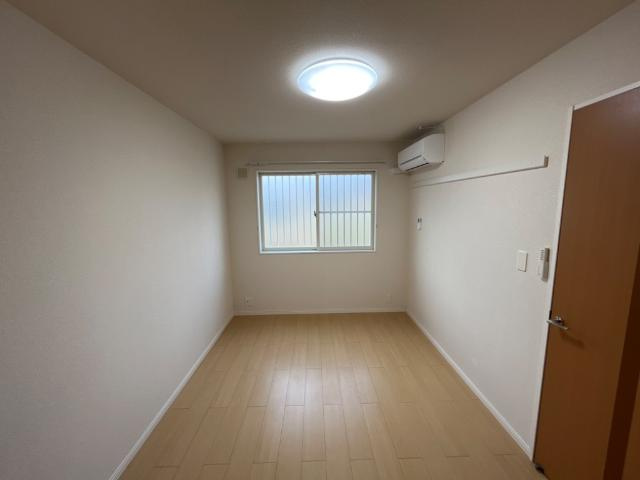 アンダンテの内装|洋室