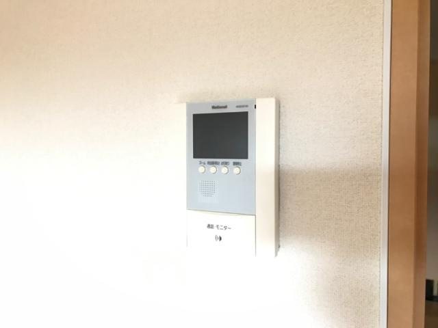 ディアフォンテーヌ　A棟の内装|カメラ付インターホン