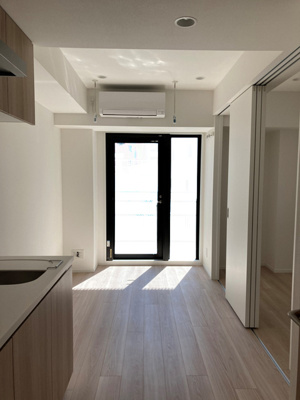 【居間・リビング】 | イプセ四谷 | ※写真は同タイプ住戸です。