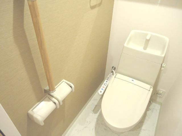 CASA　RIVIERA（カーサ　リヴィエラ）のトイレ|トイレ