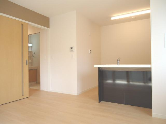 CASA　RIVIERA（カーサ　リヴィエラ）の居間・リビング|リビング