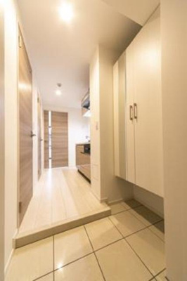 【玄関】 | セリジェ池尻大橋 | ※写真は同タイプ住戸です。