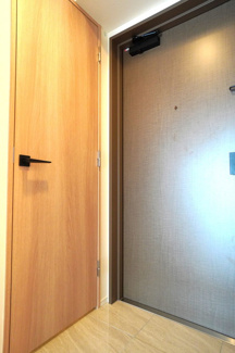 【玄関】 | Ｊ．ＧＲＡＮ　Ｃｏｕｒｔ　品川西大井ＷＥＳＴ | ※写真は同タイプ住戸です。