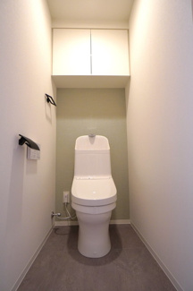 【トイレ】 | Ｊ．ＧＲＡＮ　Ｃｏｕｒｔ　品川西大井ＷＥＳＴ | ※写真は同タイプ住戸です。