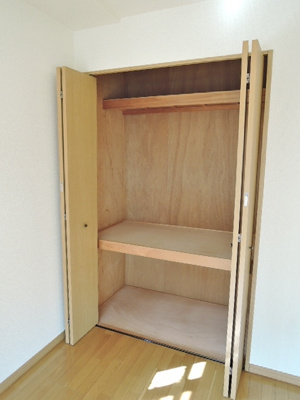 収納スペース（洋室6帖）