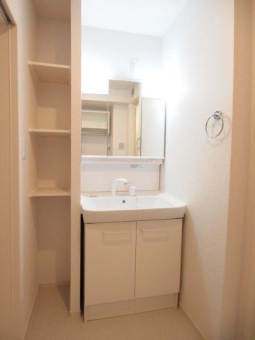 ファインアベニューⅤの洗面所