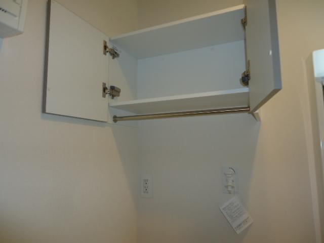 ディアコート東岡山の洗面所|収納