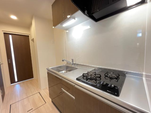 ファミリアのキッチン|キッチン