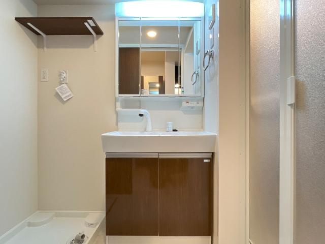 ファミリアの洗面所|洗面