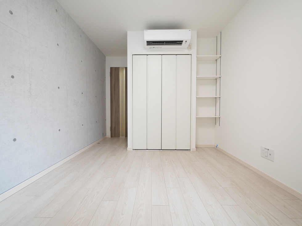 ラフィスタ蓮根の内装