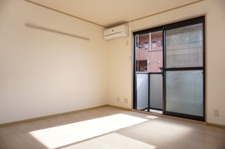 ★シンプルでレイアウトしやすいお部屋★