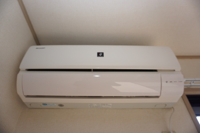 エアコン★夏は涼しく、冬は暖かく★