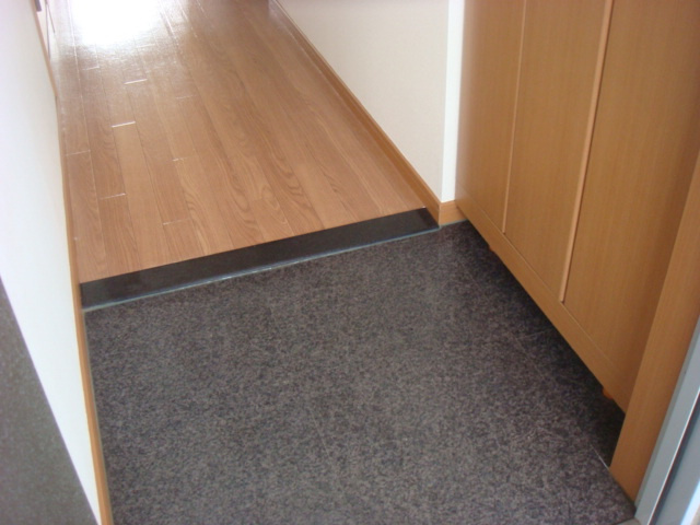 響ガーデンレジデンスの玄関|玄関