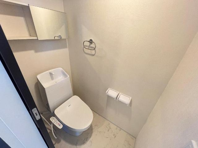 （仮称）調布市富士見町２丁目新築アパートのトイレ|シャワー付トイレ（イメージ）