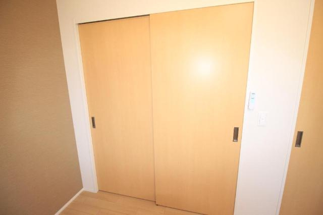 ＬｉｏｎａＣ(リオナシー)の収納|洋室収納