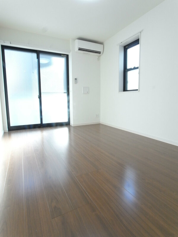 リブリ・アソートの内装