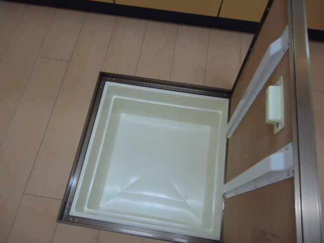 リバージュ中町の収納|床下収納