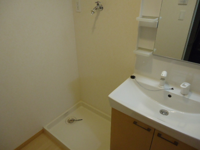 リバージュ中町のその他|室内洗濯機置場