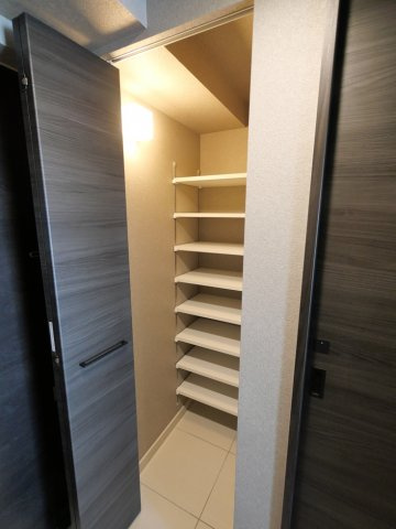 プレサンスジェネ上前津の内装