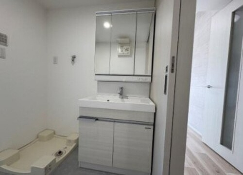 プレイス白壁の洗面所|洗面台　※同タイプの部屋のお写真です
