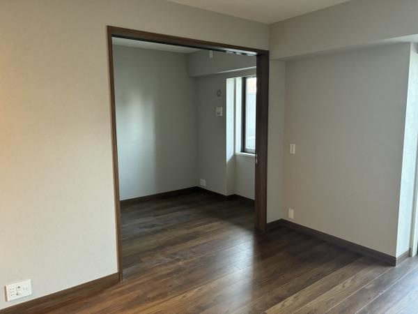 グランドメゾン新梅田タワーＴＨＥ　ＣＬＵＢ　ＲＥＳＩＤＥＮＣの居間・リビング