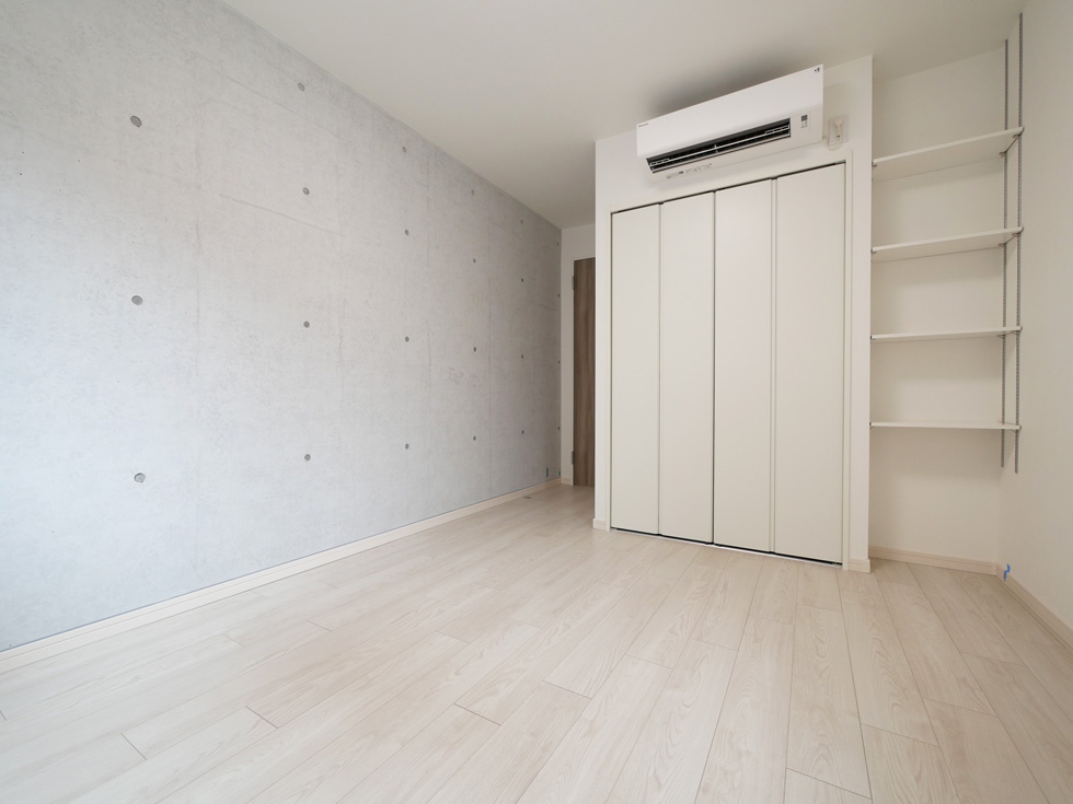 ラフィスタ蓮根の内装