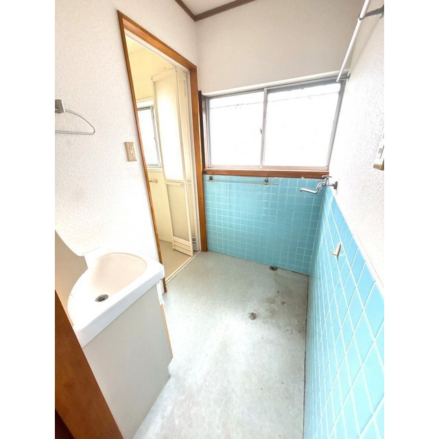 不破郡垂井町の一戸建ての洗面所