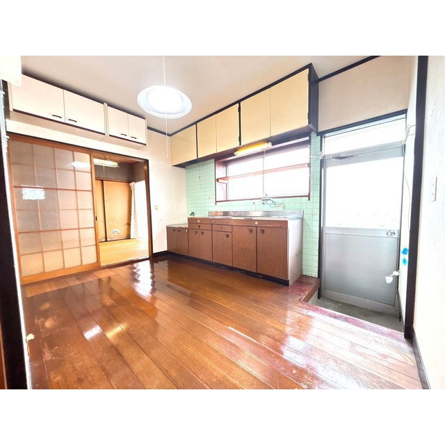 不破郡垂井町の一戸建ての居間・リビング