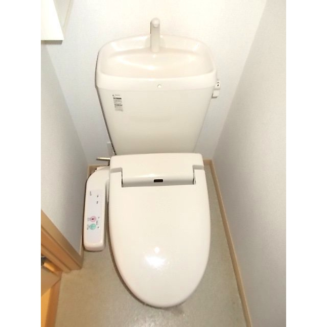 カーサ　ポポラーレのトイレ
