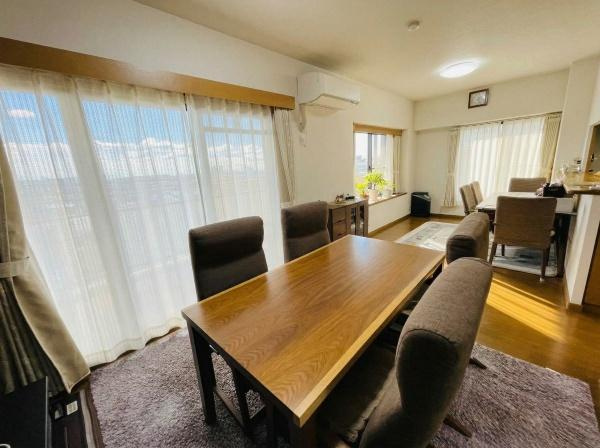 【居間・リビング】 | ユニライフ貝塚プラージュ　中古マンション