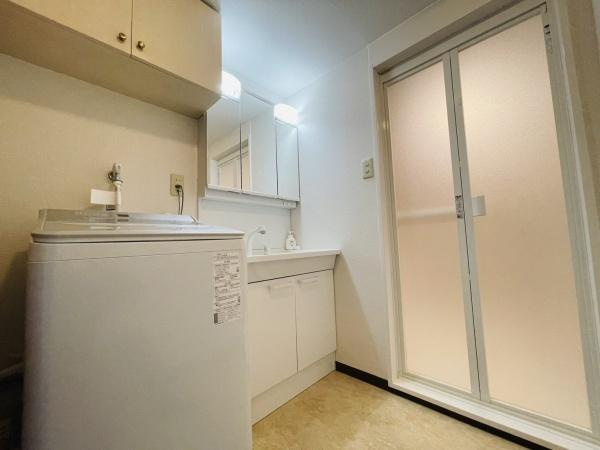 【独立洗面台】 | ユニライフ貝塚プラージュ　中古マンション