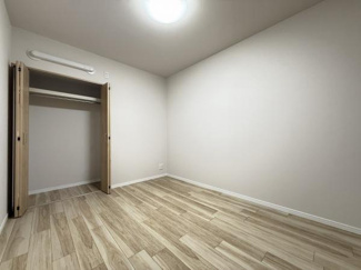 【洋室】 | 山科ハイツ | 洋室5.5帖