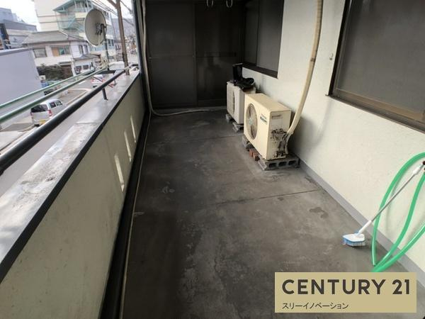 大阪市大正区小林西２丁目の一戸建てのバルコニー|広々バルコニー！
