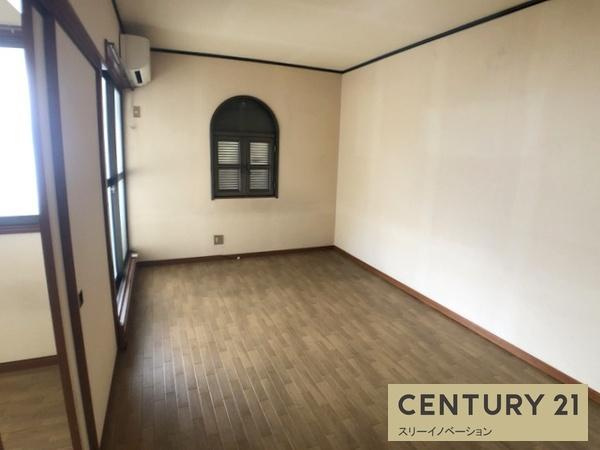 大阪市大正区小林西２丁目の一戸建ての洋室|洋室！