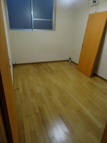 平尾5丁目星々ビルの洋室|★洋室★