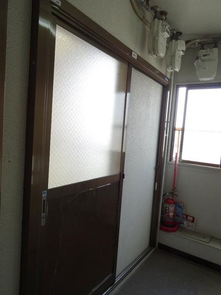 ウエストキャピタル大正の玄関|★表玄関です★