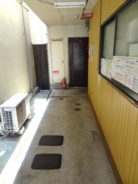 香光苑マンションのエントランス|★建物入口です★