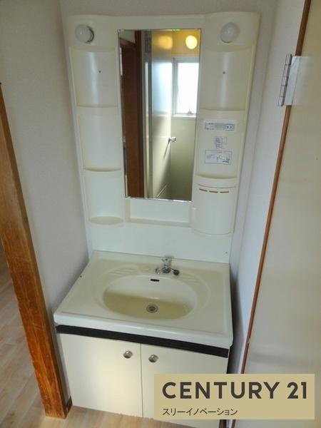 新栄プロパティー大正の洗面所|★人気の独立洗面台★