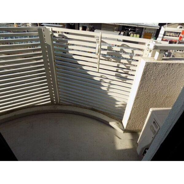 プレアール弁天のバルコニー