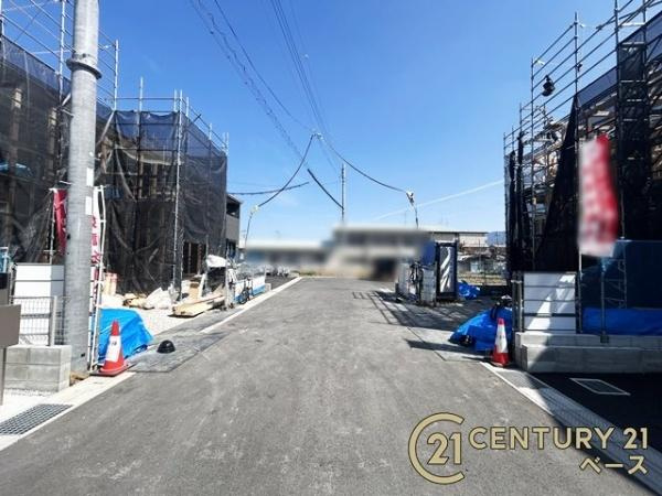 リーブルガーデン西之宮 ２号棟 ／新築一戸建の前面道路含む現地写真
