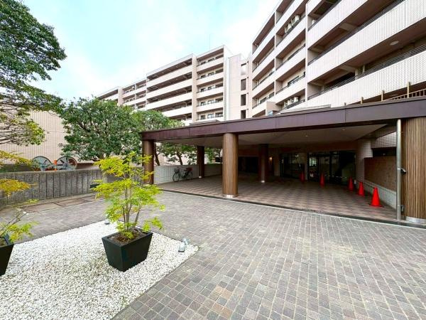 ヒルトップ横濱根岸セントラルコート