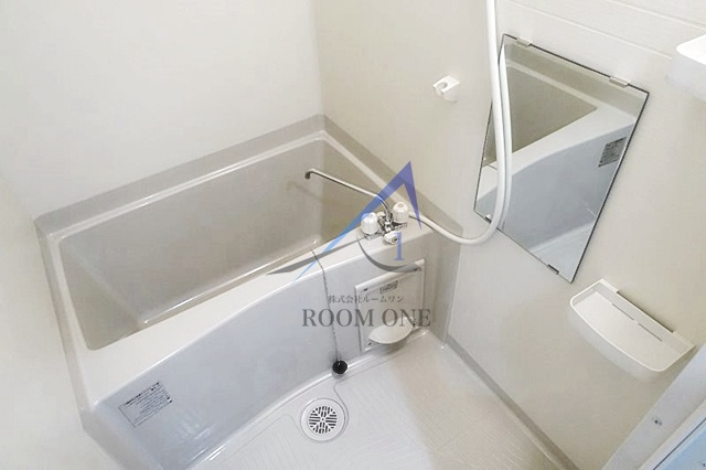 ハーミットクラブハウス白楽ソレイユの浴室|お風呂です。