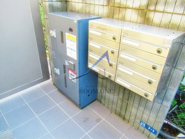 ヴィラ仲六郷のその他共用部分|集合ポストです。