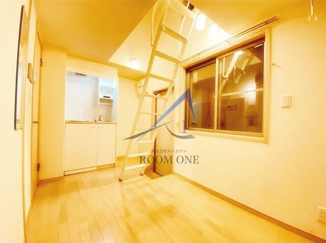 ヴィラ仲六郷の居間・リビング|洋室のお部屋です。