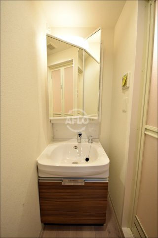 プレサンス松屋町ヴェルデスの独立洗面台|プレサンス松屋町ヴェルデス　独立洗面台