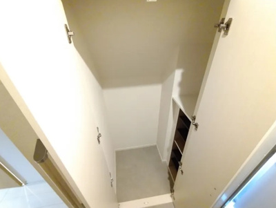 【玄関】 | クレイノ明大前