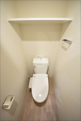 プレサンス松屋町ヴェルデスのトイレ|プレサンス松屋町ヴェルデス　温水洗浄便座