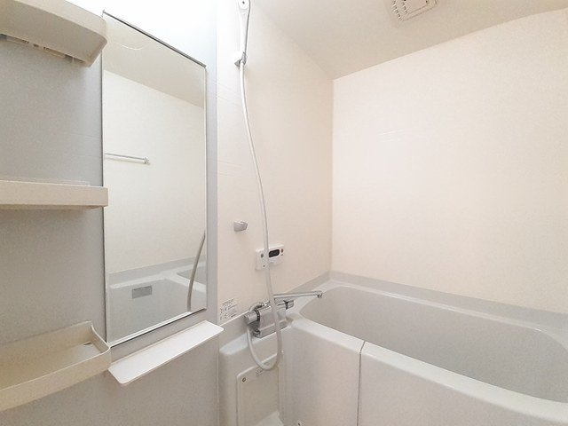 ゼファーⅡの浴室|お風呂です