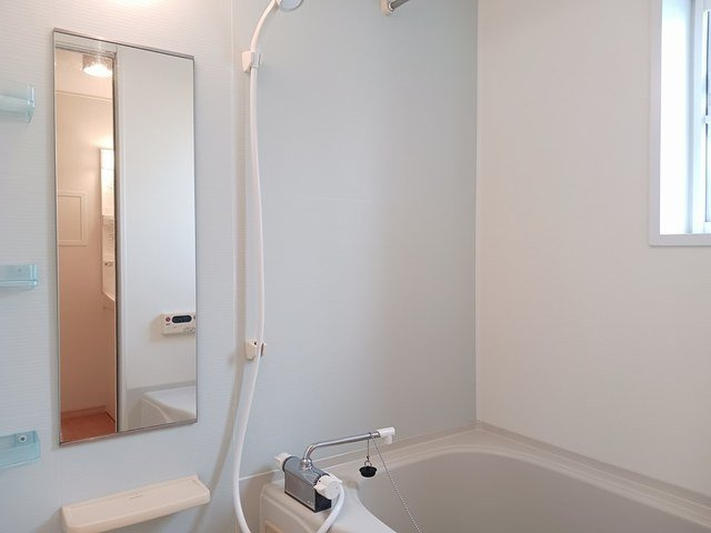 リヴァンスＣの浴室|コンパクトで使いやすいお風呂です