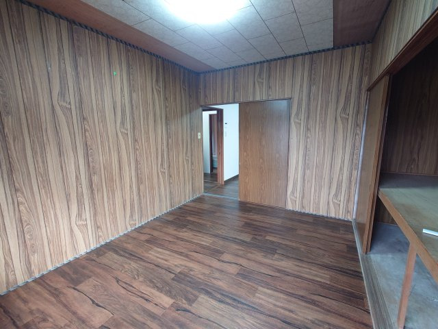 高岡市波岡貸家の内装|おしゃれな内装です